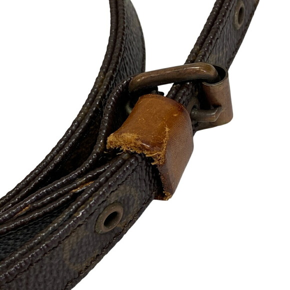 Louis Vuitton Monogram Pochette Shoulder Bag Brown - Picture 5 of 11